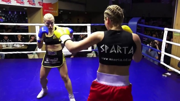 BOXS Yulyia Kutsenko ( Russia) vs Elena Medvedenko UKRAYNA