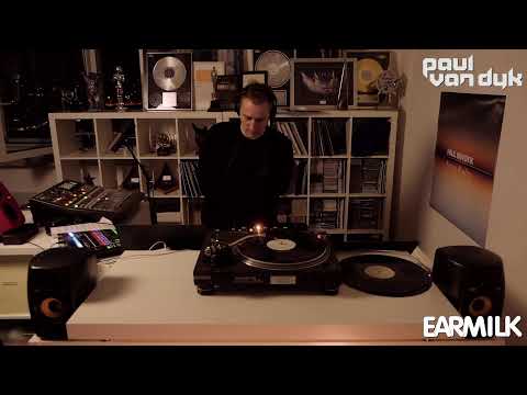 Paul van Dyks Sunday Session,