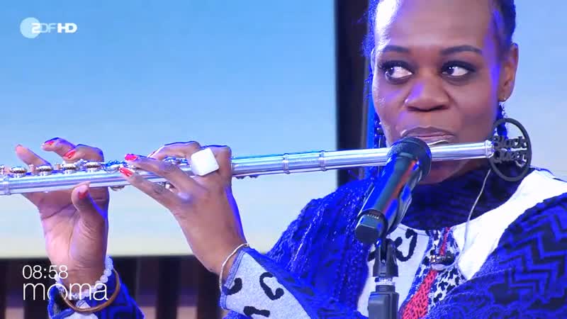 Alina Amuri Water ZDF moma Cafè 13, 11,