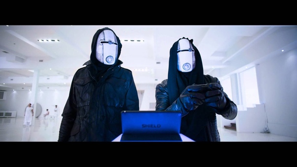 Steve Aoki feat. Born To Get Wild ( Official