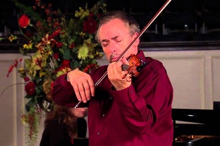 Emanuel Borok performs Cantible in D Major by Paganini, connellmedia