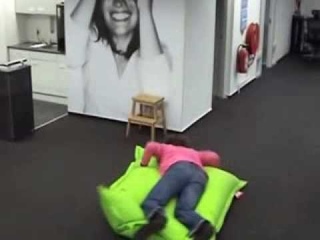 Beanbag Explosion, Fatboy Explosion, Zitzak Explosie, Funny, Ultimate Fail, Grappig filmpje!