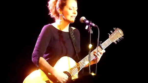 Anneke Van Giersbergen La Sce ne Bastille 13, 12,