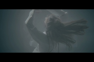 Ziwi - Float (Official Music Video)