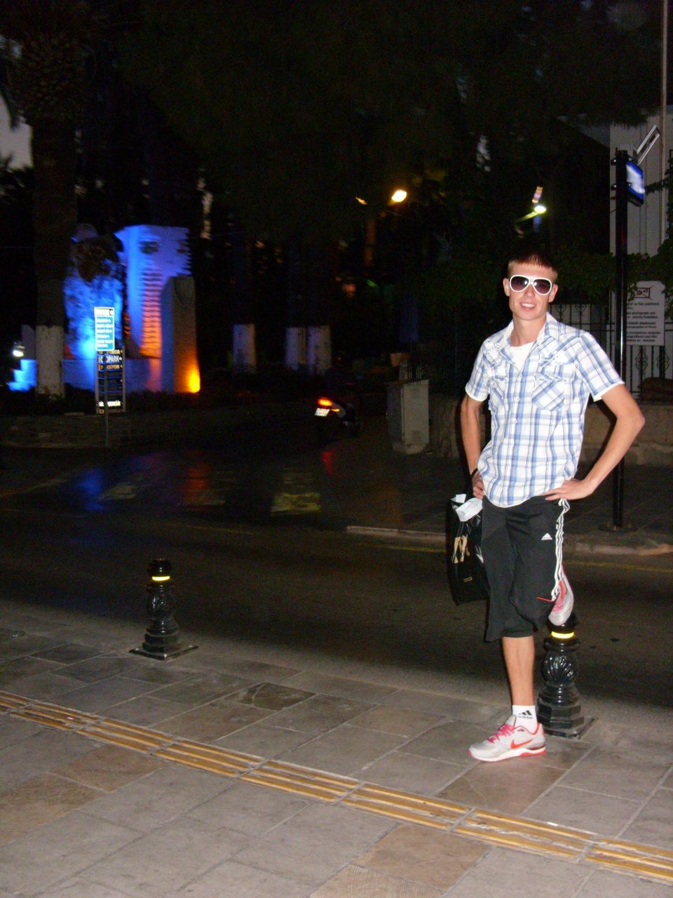 Максим Калашников | 