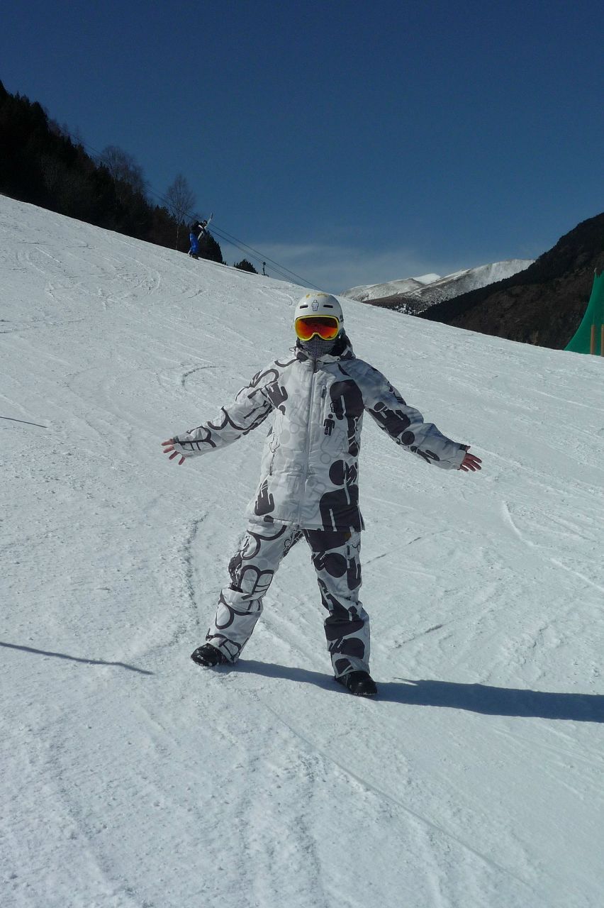 Aleksandr Simonov | Los Angeles