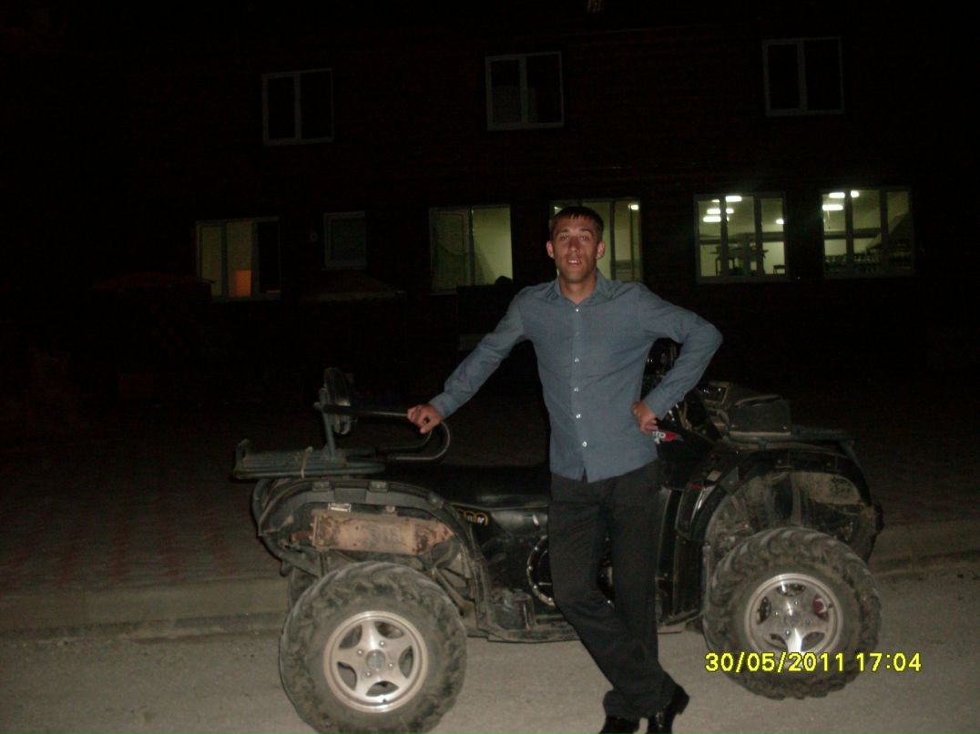 Юра Поздняков | Москва