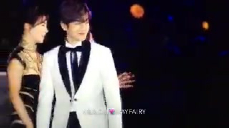 baekhyun during Big Bangs Bang Bang Bang at SAF 2016