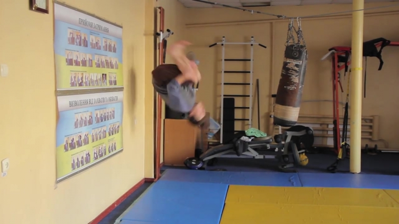 Как научиться Straddle Palm Flip за одну тренировку ( Straddle Palm Flip