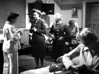 THE GENTLE SEX ( 1943 )