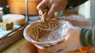 Making a 9th century Iraqi lustreware bowl replica