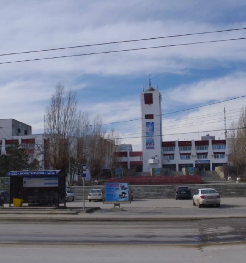 Дворец творчества новороссийск фото Дворец творчества новороссийск фото