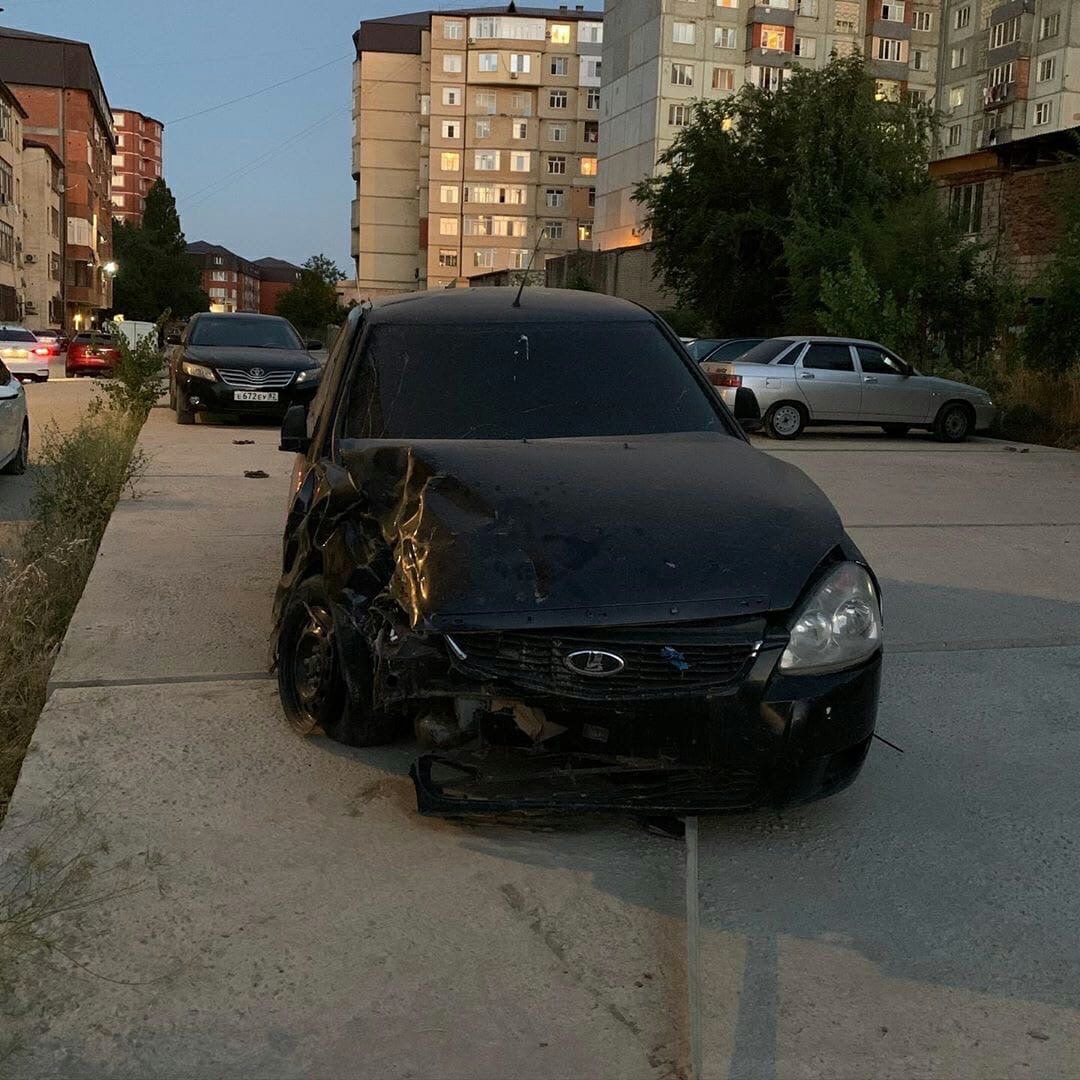Биьая оперская черная Приора