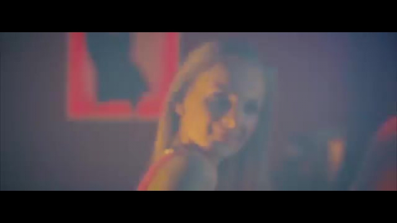 BIG PARTY RĘ CE W GÓ